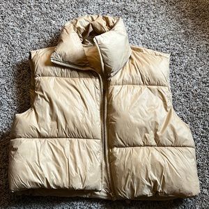 Cropped Tan Puffer vest